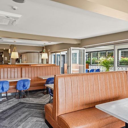Grand Hotel And Studios Wyong Luaran gambar