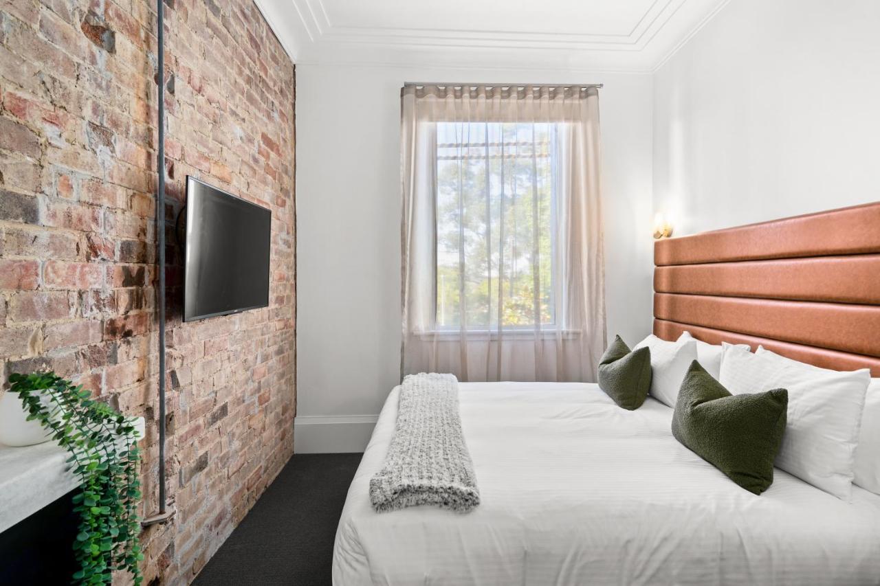 Grand Hotel And Studios Wyong Luaran gambar
